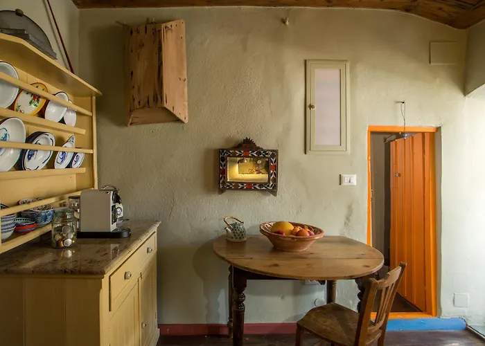 Kalosymi House,symi סימי